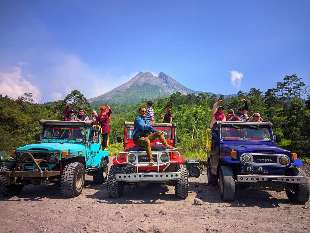 Menikmati Sunrise Merapi dengan Jeep Lava Tour yang Menakjubkan
